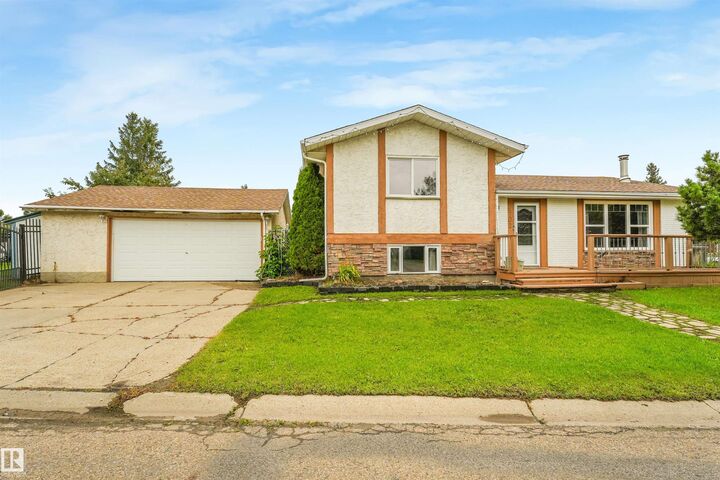 Property Photo: 9702 95 Avenue AB T8R 1H4