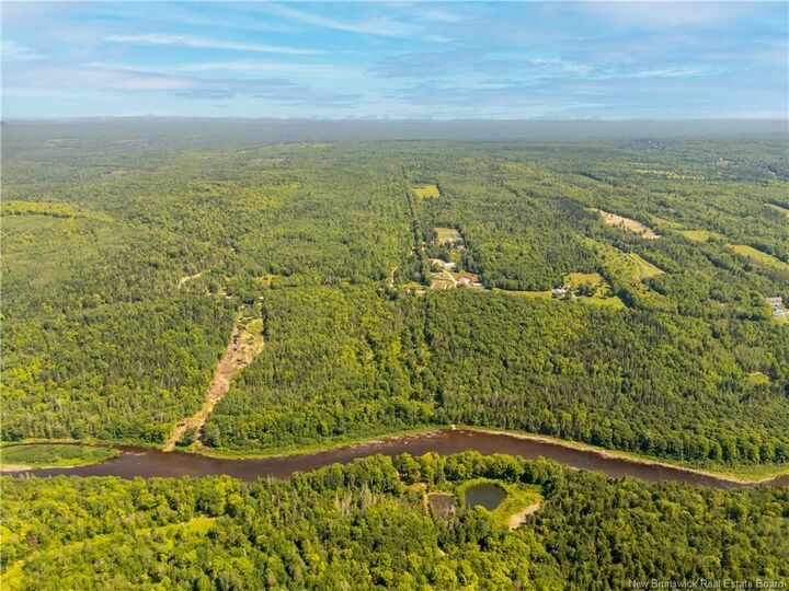 Property Photo:  124 Giants Glen Road  NB  
