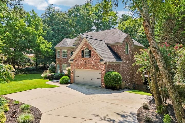 Property Photo: 6860 Sterling Drive GA 30024