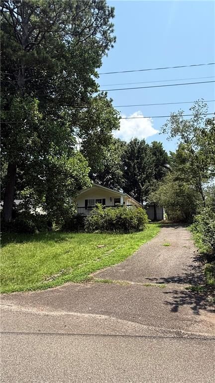 Property Photo:  6435 Bonanza Court  GA 30506 