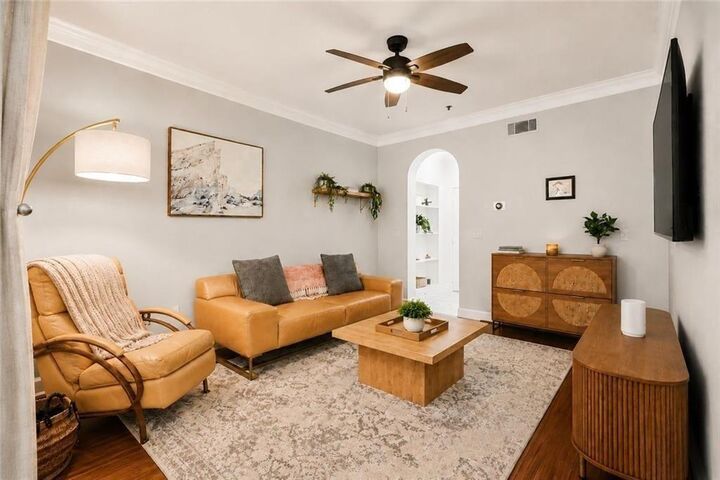 Property Photo:  3777 Peachtree Road NE 1105  GA 30319 