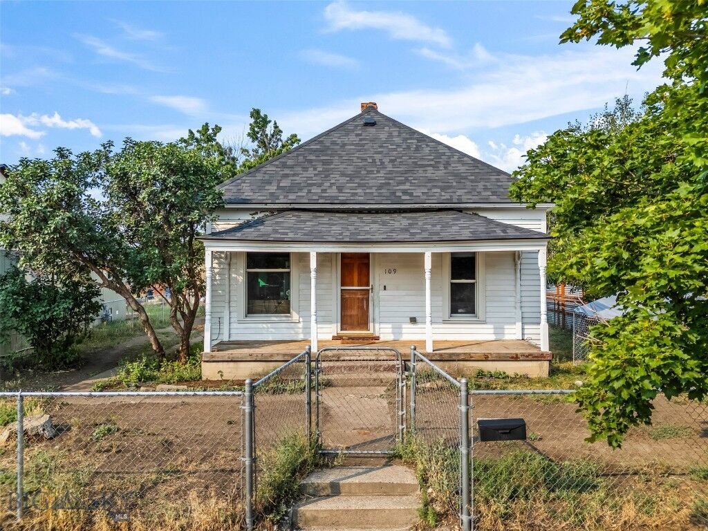 Property Photo: 109 N G Street MT 59047