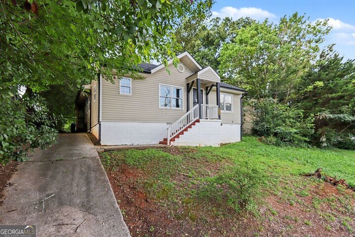 Property Photo:  2370 McAfee Road  GA 30032 