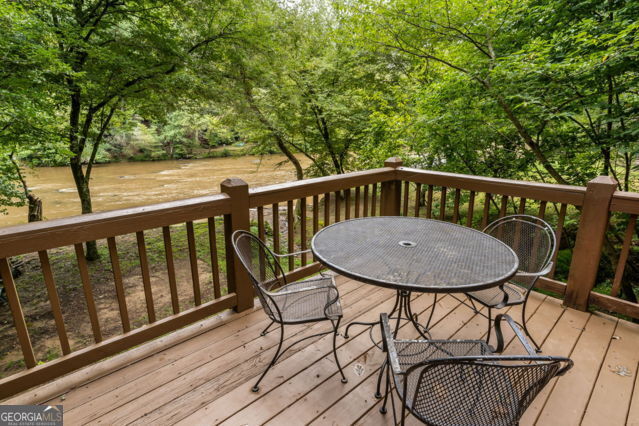 Property Photo: 110 Novena Court GA 30540