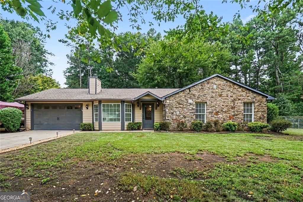 Property Photo: 2713 Post Oak Drive GA 30062