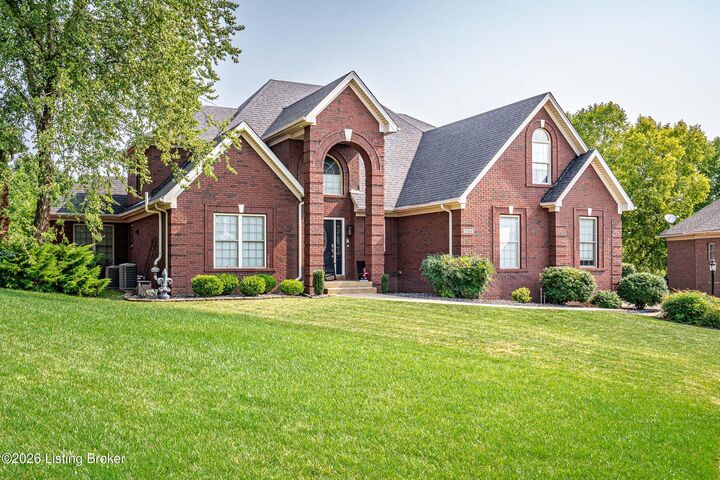 Property Photo:  11102 Perwinkle Ln  KY 40291 
