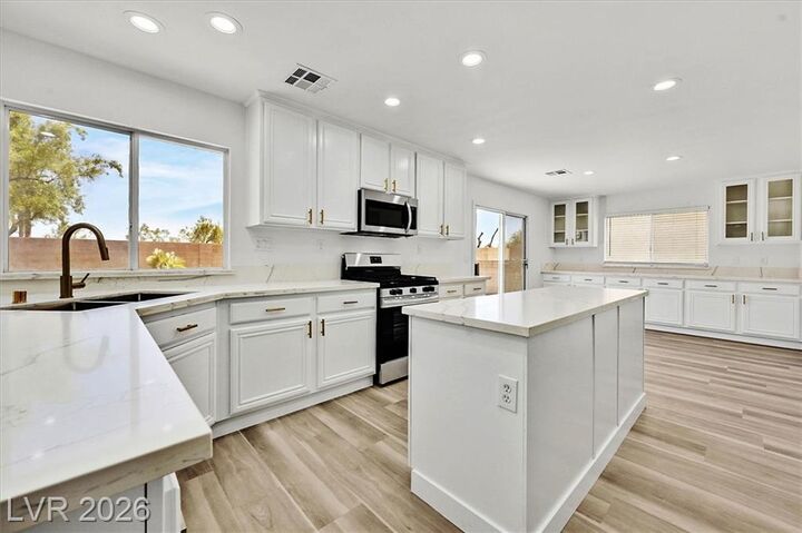 Property Photo: 6532 Bright Morning Street NV 89084