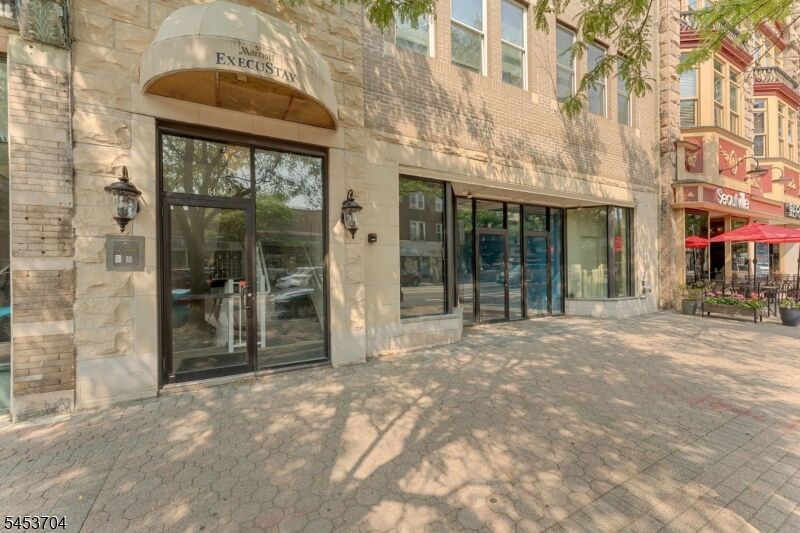 Property Photo:  62 W Main St 204  NJ 08876 