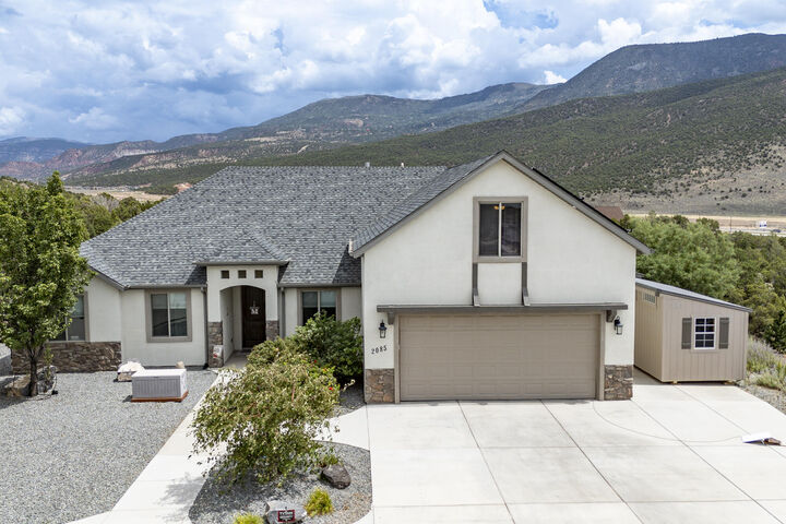 Property Photo: 2085 S Eagle Ridge Lp UT 84720