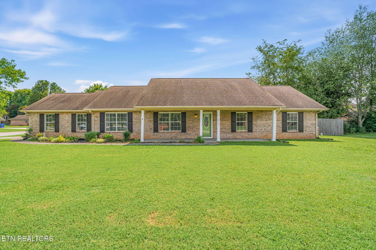 Property Photo:  2233 Portland Drive  TN 37803 