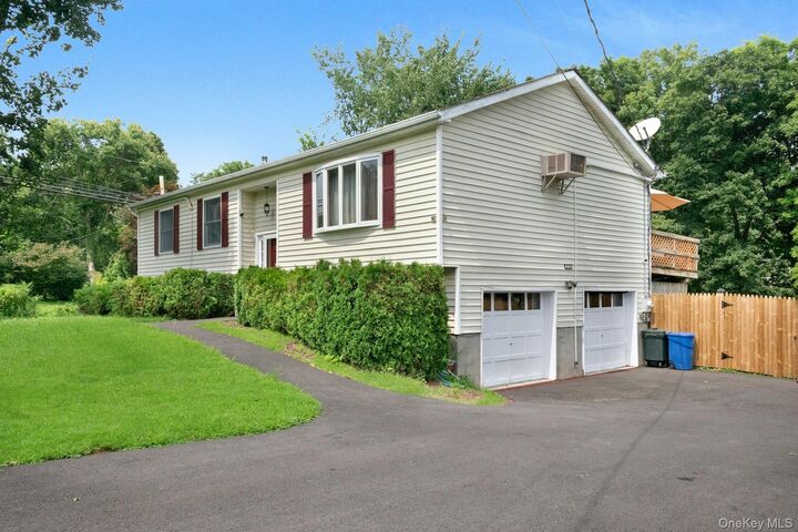 Property Photo:  2 Shirley Drive  NY 12563 