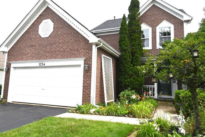Property Photo: 1254 Chicory Lane IL 60564