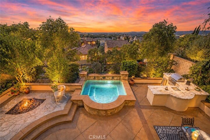 Property Photo: 107 Lattice CA 92603