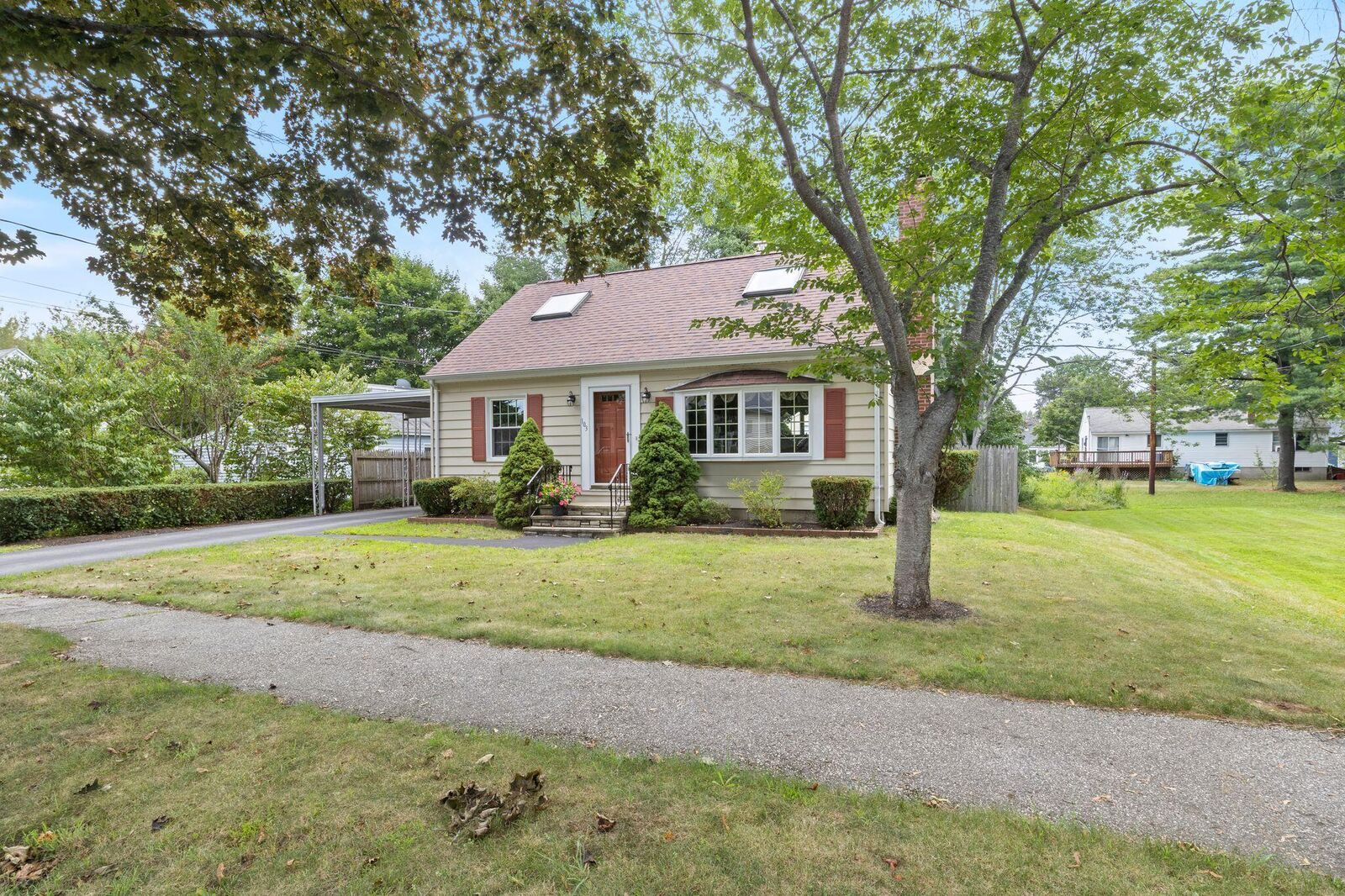 Property Photo:  103 W Commonwealth Drive  ME 04103 