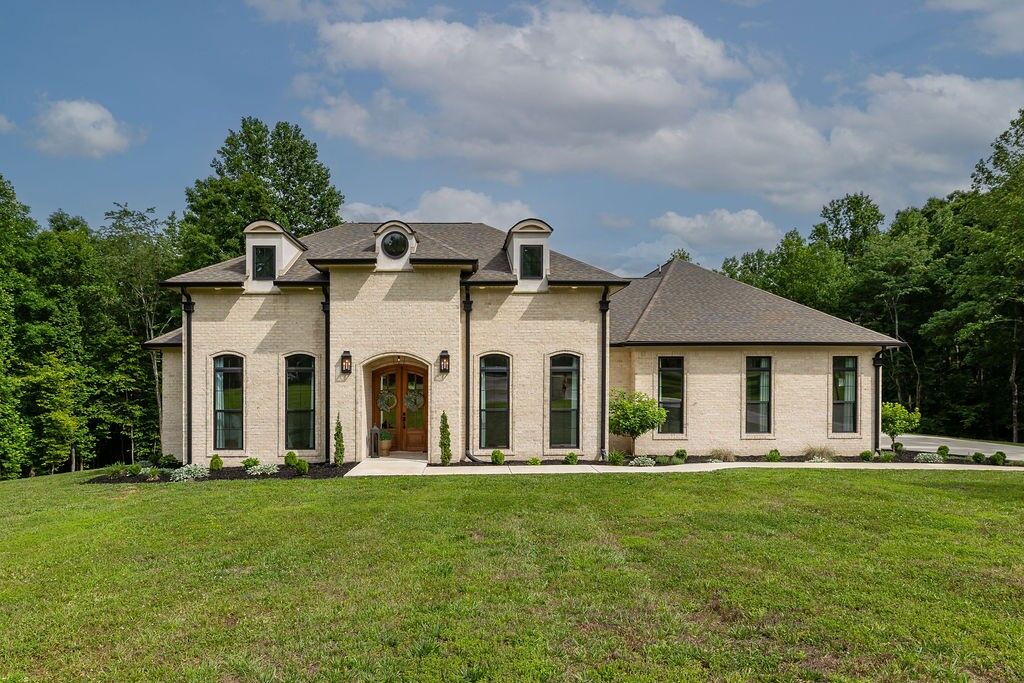 Property Photo:  755 Cotton Ln  TN 38468 
