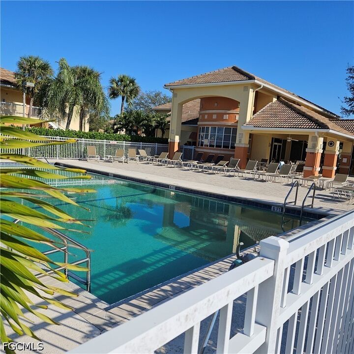 Property Photo: 6481 Aragon Way 303 FL 33966