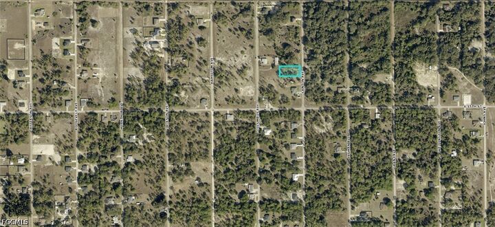 Property Photo: 1507 Canton Avenue FL 33972