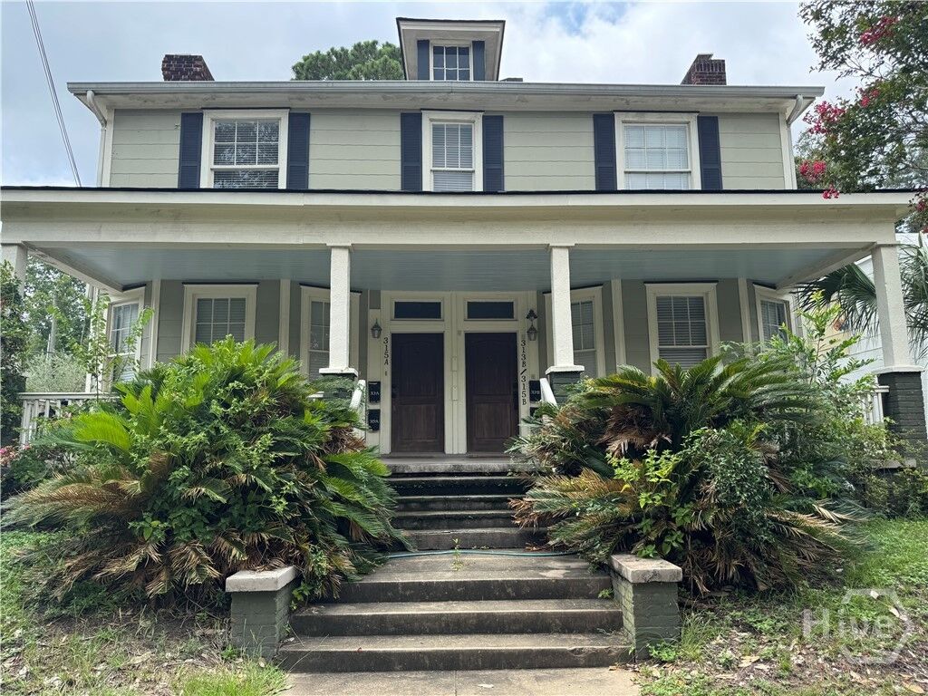 Property Photo: 315 E 38th Street 2 A GA 31401