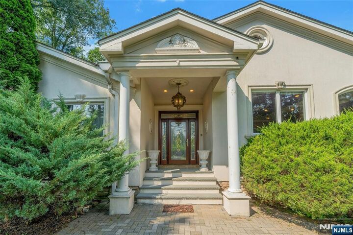 Property Photo:  45 Pleasant Avenue  NJ 07458 