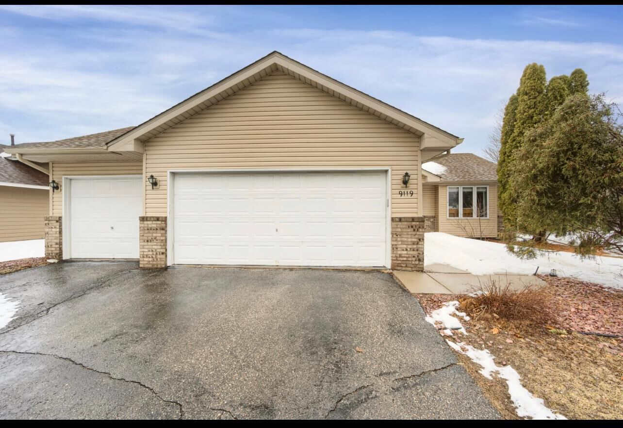 Property Photo:  9119 Regent Parkway  MN 55443 