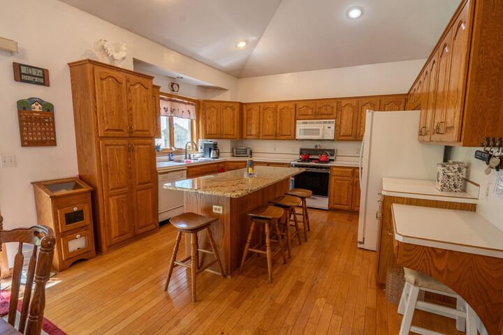 Property Photo: 20810 Parkfield Avenue MN 55352