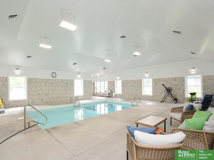 Property Photo:  220 Taylor Street  NE 68837 