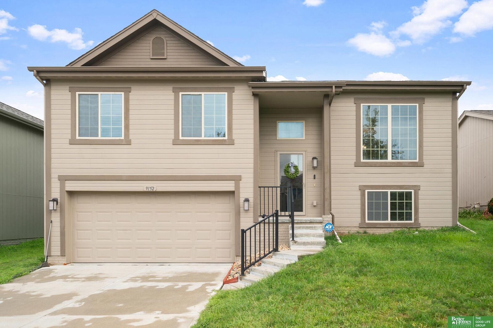 Property Photo:  9152 Hanover Street  NE 68122 