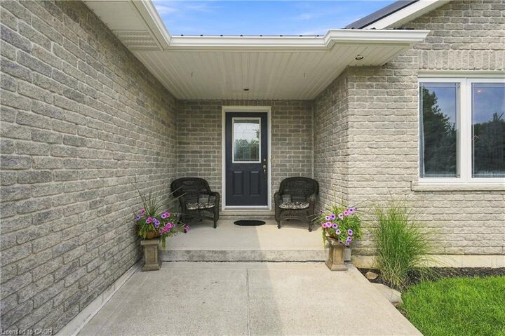 Property Photo: 30 Leslie Street ON N0A 1J0