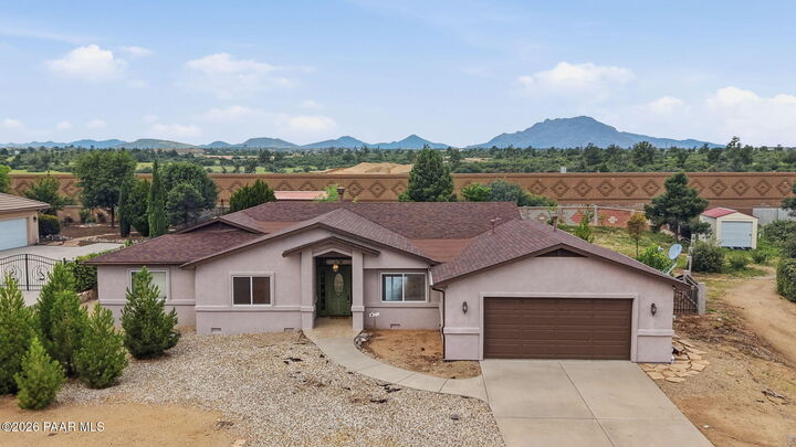 Property Photo:  5634 Hole In One Drive  AZ 86301 