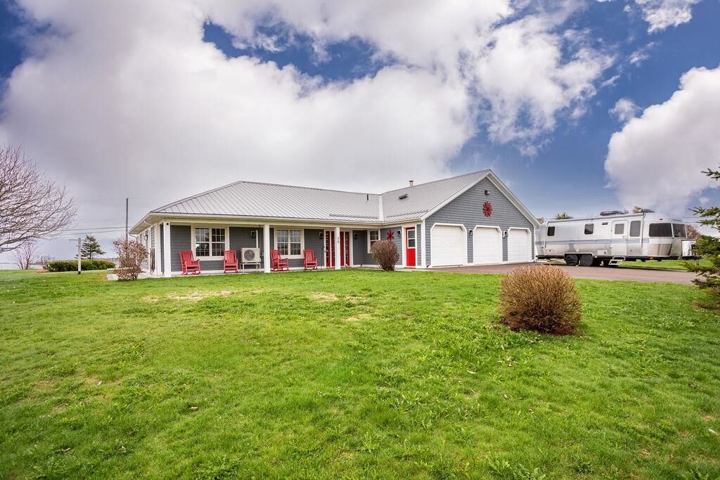 Property Photo:  30 Seaview Lane  PE C0A 1N0 