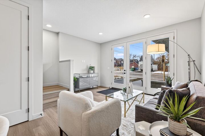 Property Photo: 5406 6 Street SW AB T2V 5A4