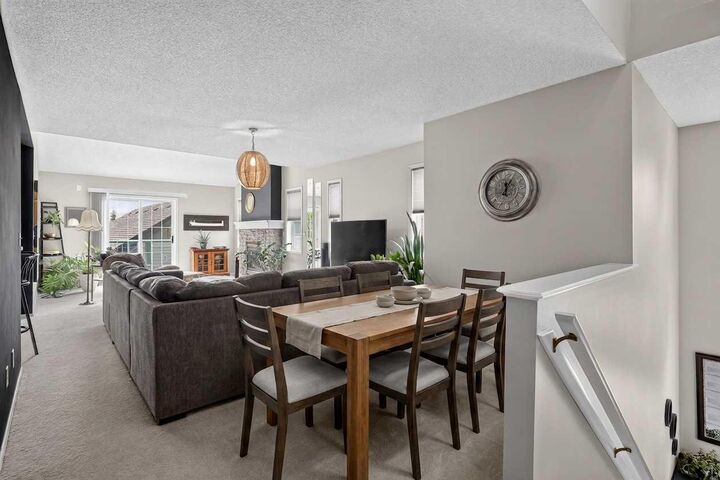 Property Photo: 39 Hidden Creek Place NW 204 AB T3A 6B9