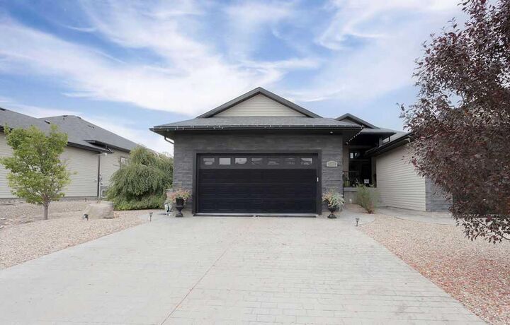 2809 11 Avenue — photo 1