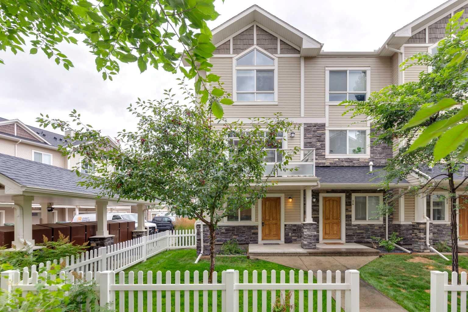 Property Photo:  26 Skyview Ranch Gardens NE  AB T3N 0G2 