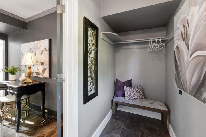 Property Photo:  5708 45 Avenue  AB T4N 3L9 