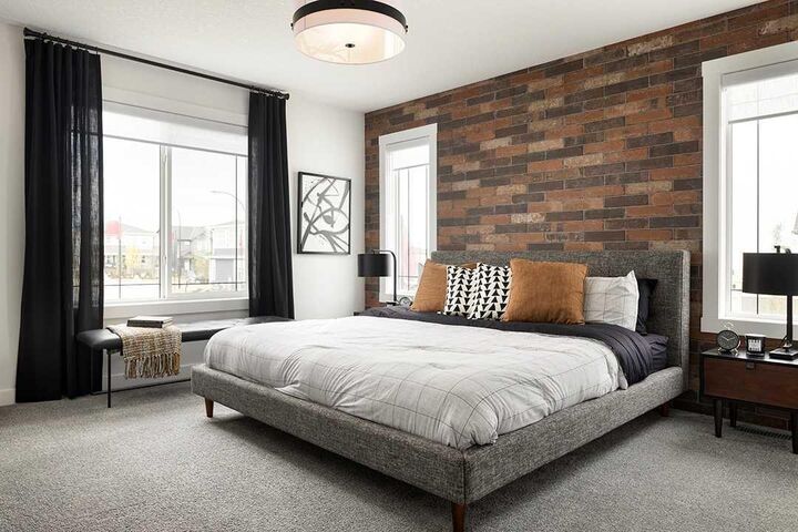 Property Photo:  63 Annette Hill NW  AB T3R 2L6 