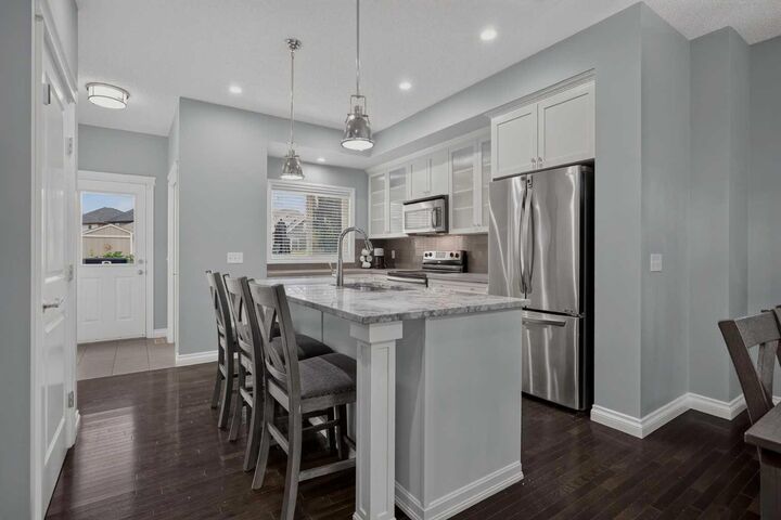 Property Photo:  53 Mahogany Point SE  AB T3M 0T2 