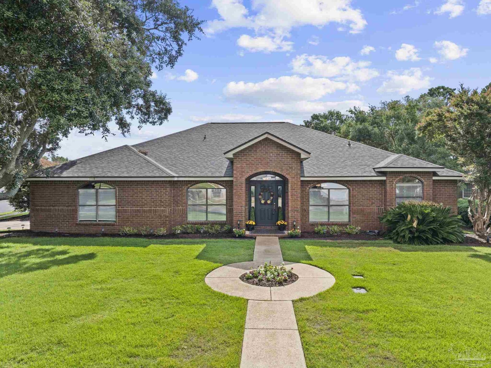Property Photo:  1188 Tiger Trace Blvd  FL 32563 