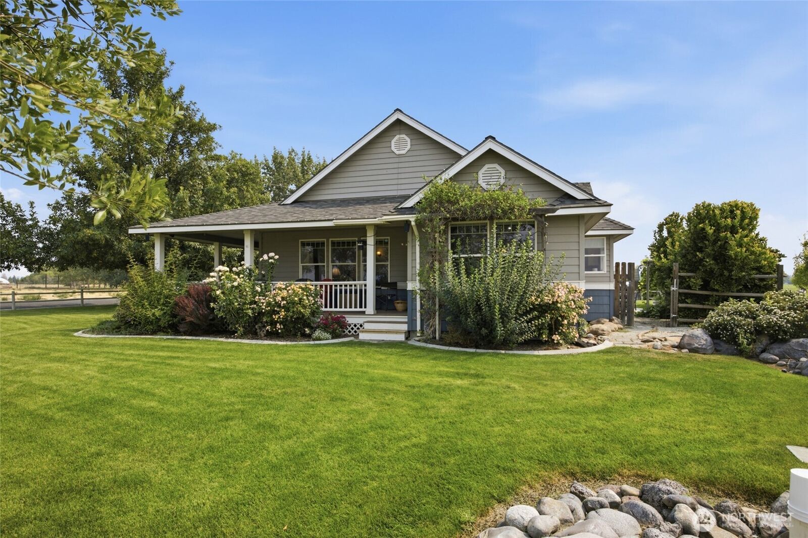 Property Photo:  7203  Dahl  NE  WA 98837 