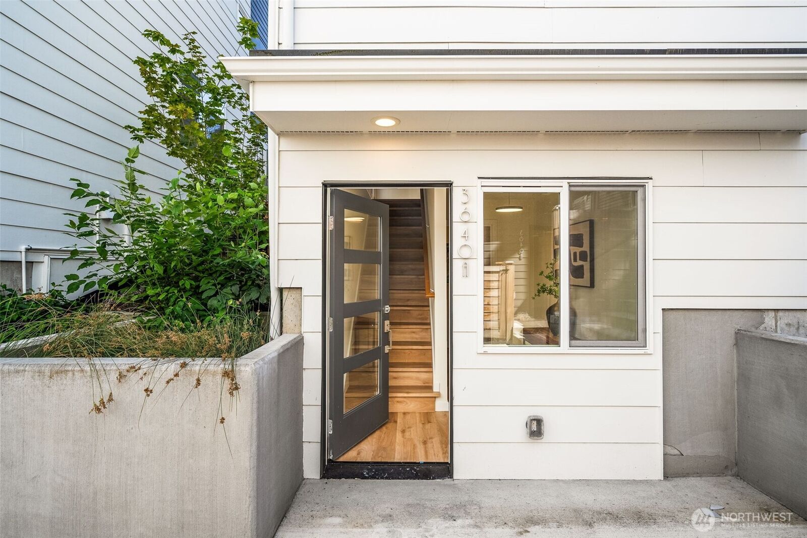 Property Photo:  3640 A  13th Avenue W  WA 98119 