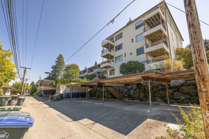 Property Photo: 919 High Street 101 WA 98225
