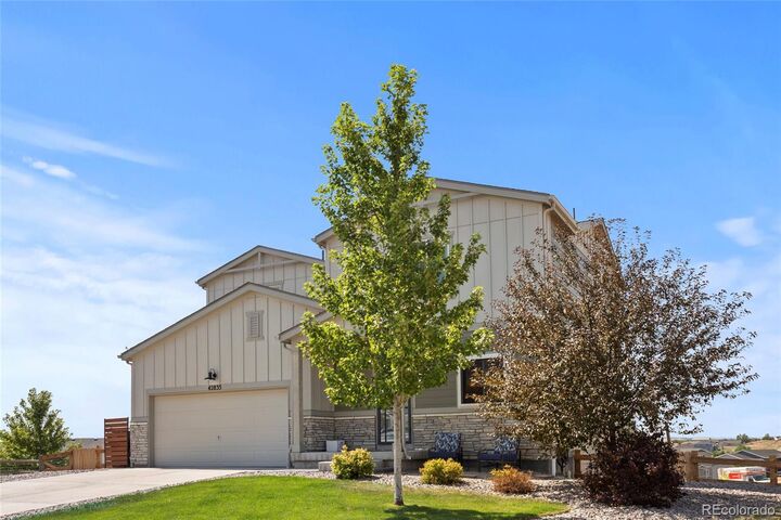 Property Photo:  42835 Hawktree Circle  CO 80107 