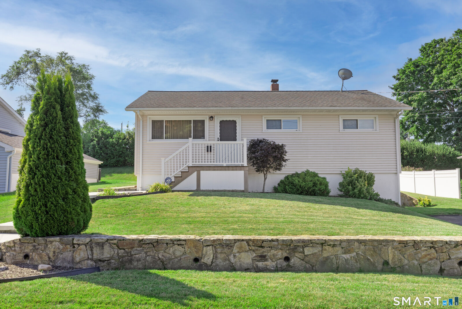 Property Photo:  18 Harris Road  CT 06401 