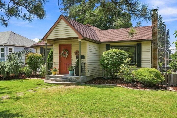 Property Photo: 4204 S Conklin St WA 99203