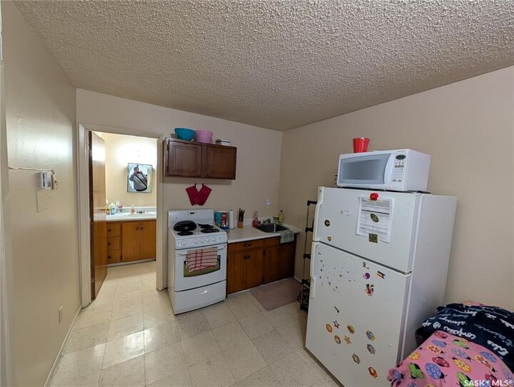 Property Photo:  1319-1321 Wascana Street  SK S4T 4J4 