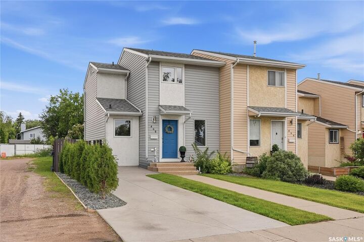 Property Photo:  468 Berini Drive  SK S7N 3N6 