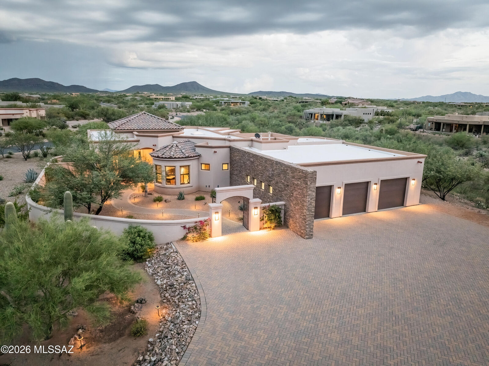 Property Photo:  14738 E Diamond B Ranch Place  AZ 85641 