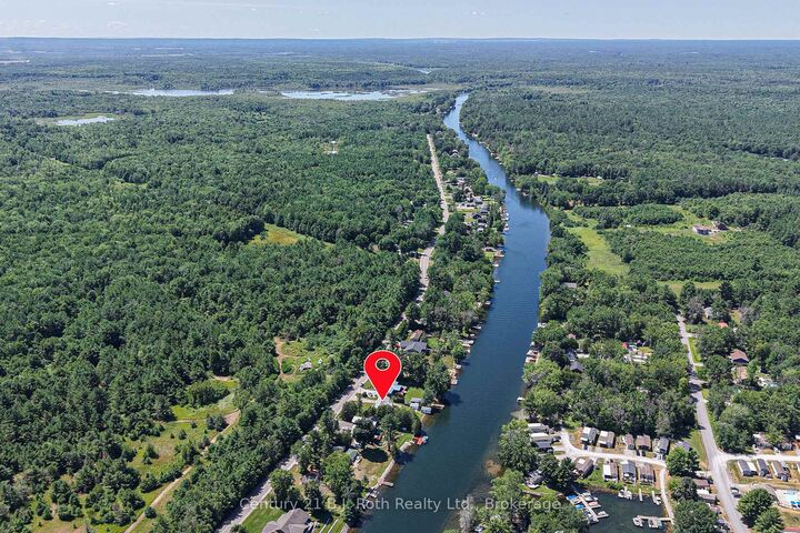 Property Photo: 4202 Canal Road ON L0K 2B0