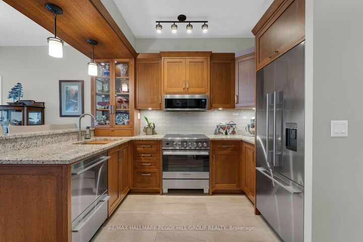Property Photo: 354 Atherley Road 406 ON L3V 0B8