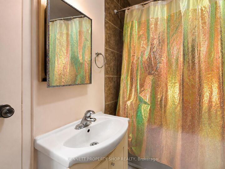 Property Photo: 3445 Uplands Drive 224 ON K1V 9N6